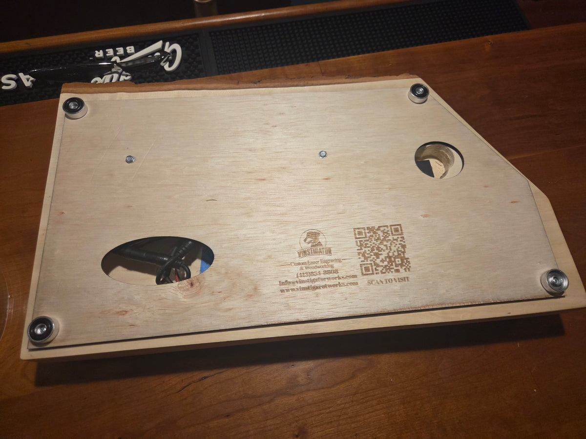 Hand-Tooled Whiskey Smoke Board – Customizable Cocktail Smoker